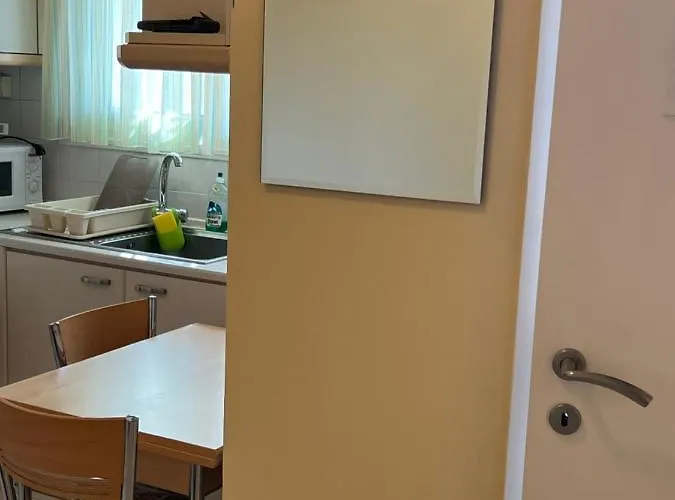 Comfort For Small Family * ルートラキ